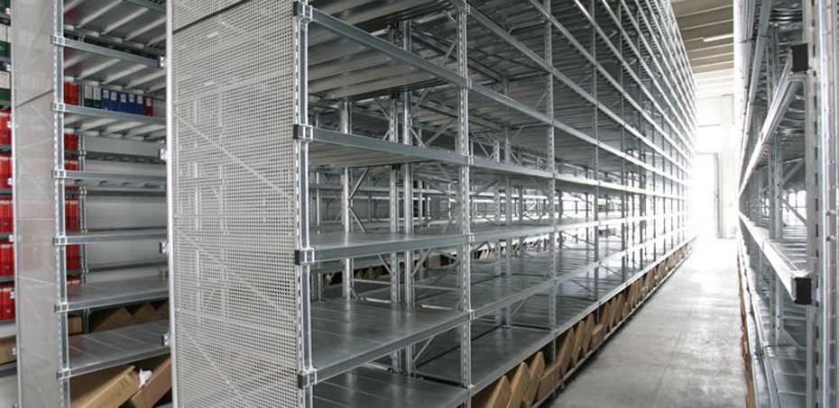 Scaffalature a larghezza variabile: flessibili per cambiamenti in stock